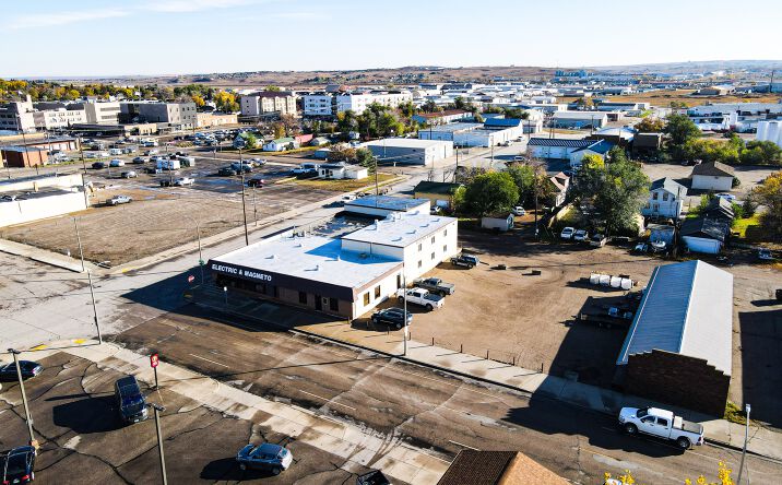 Pictures of Business for Sale property located at 24 1st Ave E, Williston, ND 58801 for sales - image #1