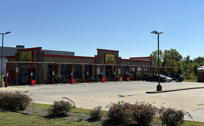 Pictures of Retail property located at 9809 US HIGHWAY 64, Arlington, TN 38002 for sales - image #1