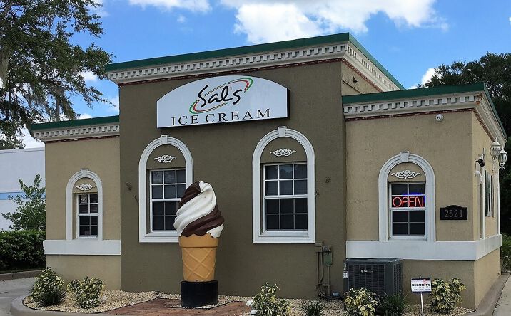 Pictures of Retail property located at 2521 S French Ave, Sanford, FL 32773 for sales - image #1