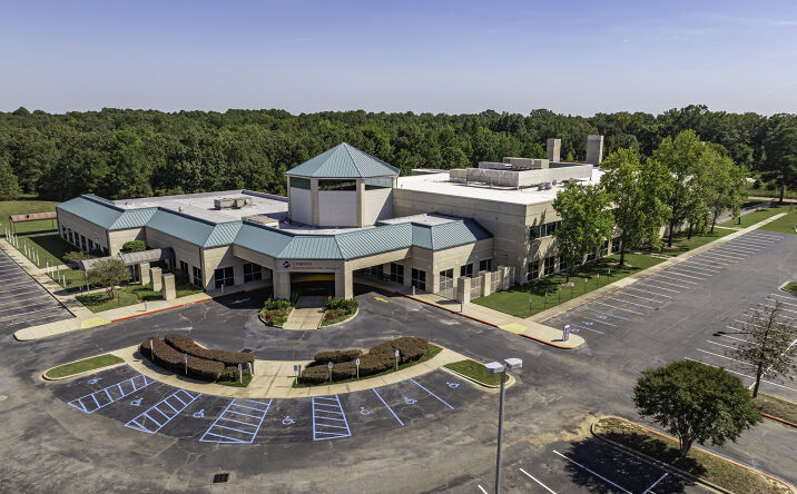 Pictures of Office, Retail property located at 9425 Healthplex Dr, Shreveport, LA 71106 for sales - image #1