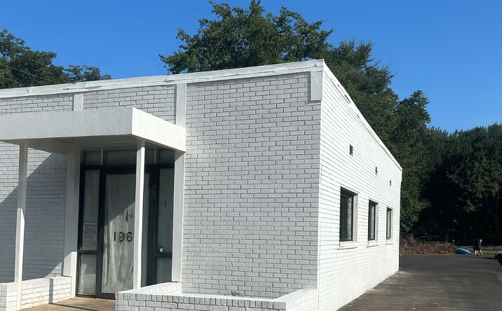 Pictures of Retail property located at 1683 Washington Rd, East Point, GA 30344 for sales - image #1