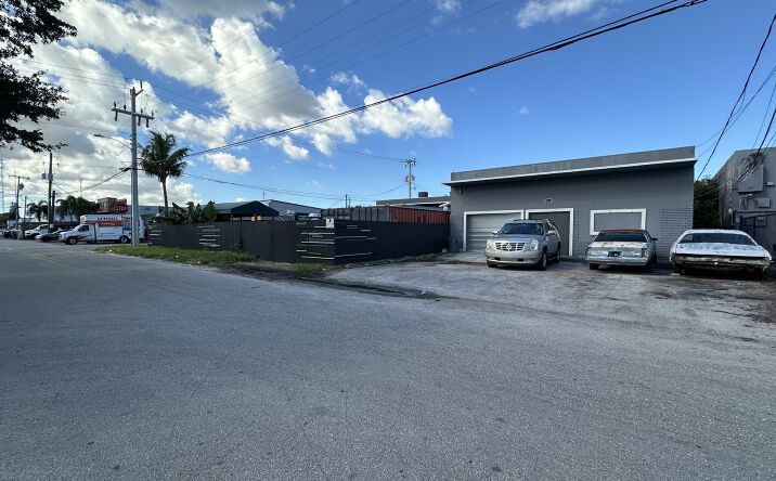 Pictures of Industrial property located at 2220 SW 60th Ter, Miramar, FL 33023 for sales - image #1