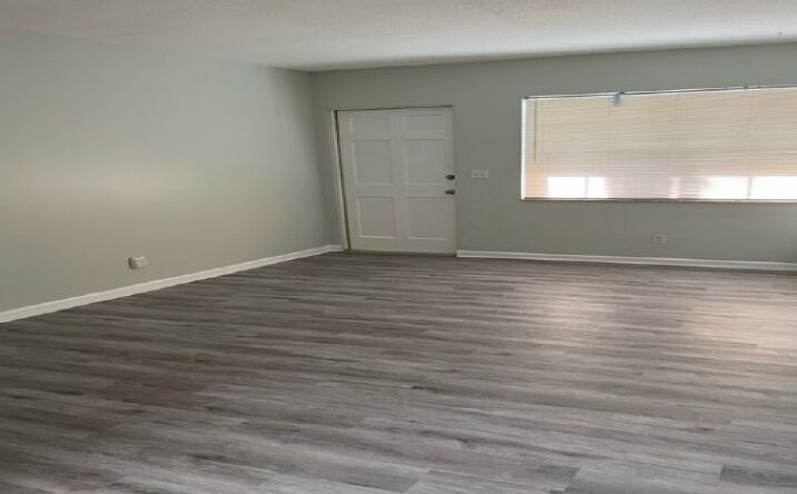 Pictures of Multifamily property located at 265-279 NW 32nd Street, Oakland Park, FL 33309 for sales - image #1