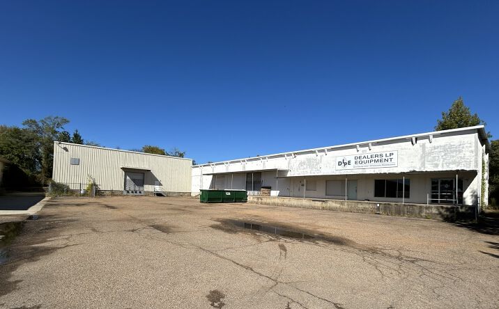 Pictures of Industrial property located at 629 Guidici St, Jackson, MS 39204 for sales - image #1