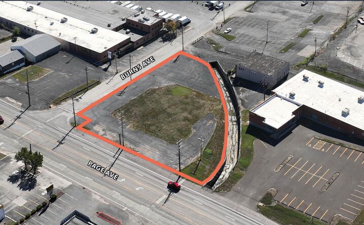 Pictures of Land property located at 9500 Page Ave, St. Louis, MO 63132 for sales - image #1