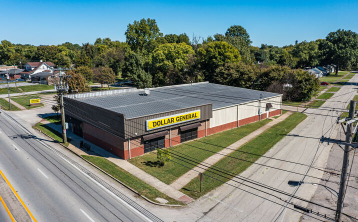 Pictures of Retail property located at 2707 Dixie Hwy, Louisville, KY 40216 for sales - image #1