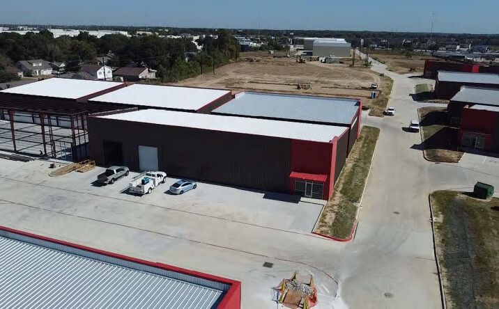Pictures of Industrial property located at 16313 North Freeway (Building T), Houston, TX 77090 for sales - image #1