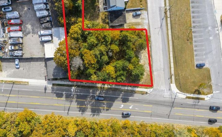 Pictures of Land property located at 574 Montauk Highway, Brookhaven, NY 11967 for sales - image #1