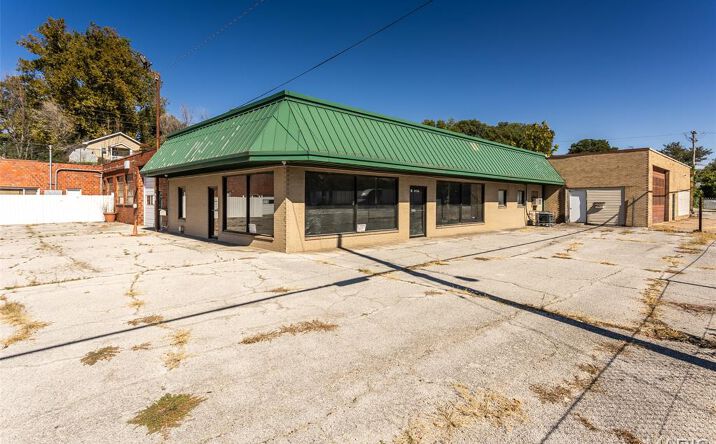 Pictures of Special Purpose property located at 2726 E Broadway, Alton, IL 62002 for sales - image #1