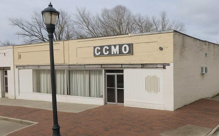 Pictures of Retail property located at 899 Russell Street, Orangeburg, SC 29115 for sales - image #1