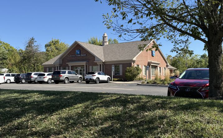 Pictures of Retail property located at 2700 N Limestone St, Springfield, OH 45503 for sales - image #1