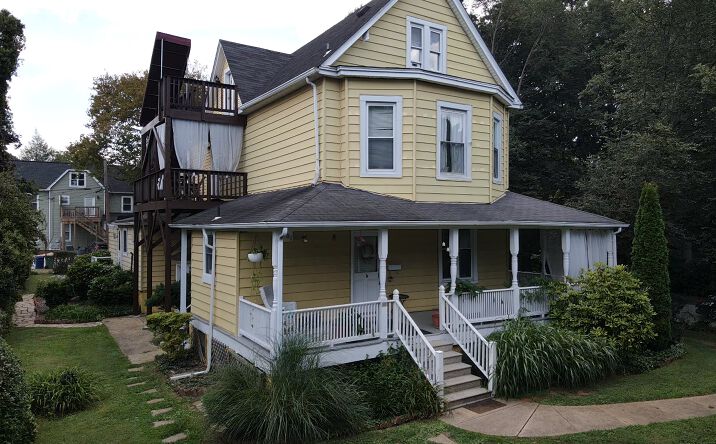 image of property at 5001 ROLAND AVE Baltimore MD 21210-2256