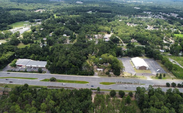 Pictures of Industrial, Retail property located at 5169 capital circle SW, Talahassee, FL 32305 for sales - image #1