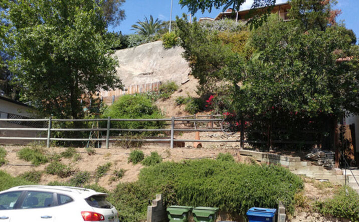 Pictures of Land property located at 3334 N Knoll Drive, Los Angeles, CA 90068 for sales - image #1