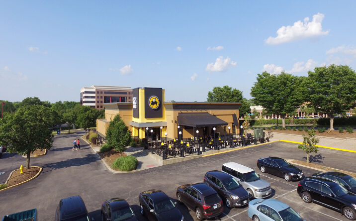 Pictures of Retail property located at 12653 Olive Blvd, Creve Coeur, MO 63141 for sales - image #1