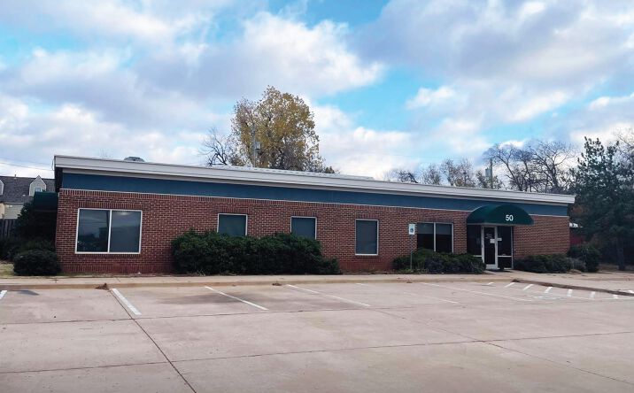 Pictures of Office property located at 50 S Baumann Ave, Edmond, OK 73034 for sales - image #1