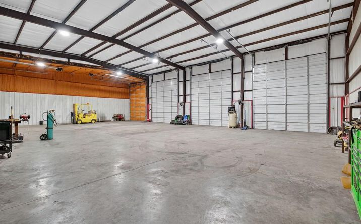 Pictures of Retail, Industrial property located at 11010 W Joan Dr, Odessa, TX 79764 for sales - image #1