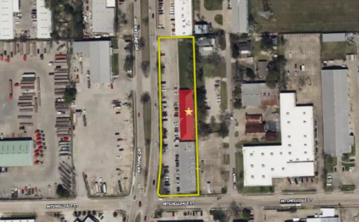 Pictures of Land, Mixed Use, Office, Retail property located at 2910 Antoine Dr, Houston, TX 77092 for sales - image #1