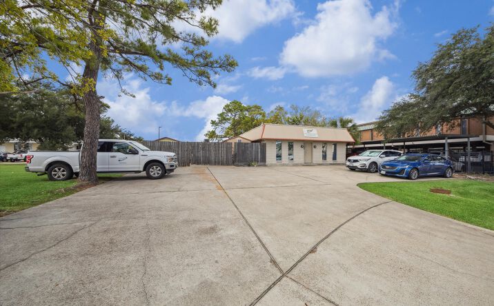 Pictures of Industrial, Office property located at 16818 Titan Drive, Houston, TX 77058 for sales - image #1