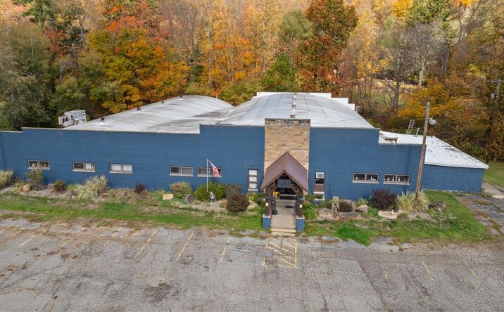 Pictures of Retail, Business for Sale property located at 11712 Hydetown Rd, Titusville, PA 16354 for sales - image #1