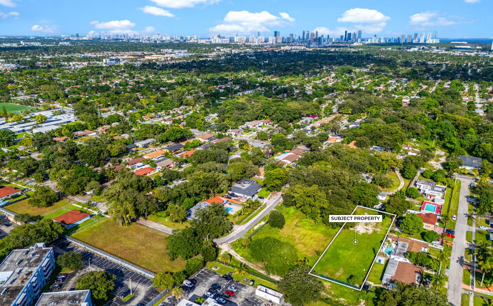 Pictures of Land property located at NE 7th Avenue & NE 152nd Terrace, Miami, FL 33162 for sales - image #1