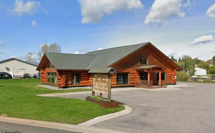 Pictures of Hospitality, Industrial, Mixed Use, Retail, Special Purpose property located at 925 NE 1st Street, Grand Rapids, MN 55744 for sales - image #1