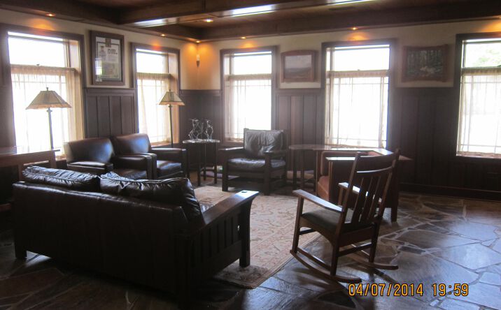 Pictures of Retail property located at 49 University Ave, Sewanee, TN 37375 for sales - image #1