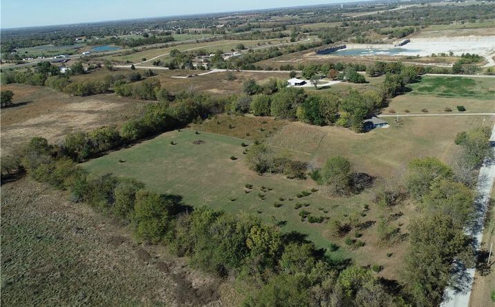 Pictures of Land property located at 239th Valley Road, Lacygne, KS 66040 for sales - image #1