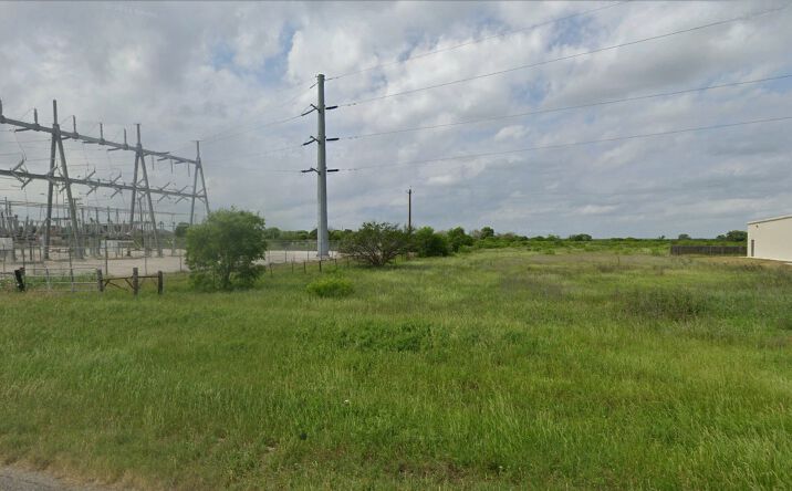 Pictures of Land property located at 5600 US-90 ALT, Seguin, TX 78155 for sales - image #1