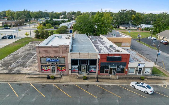 Pictures of Business for Sale property located at 215 N Washington Avenue, DeRidder, LA 70634 for sales - image #1