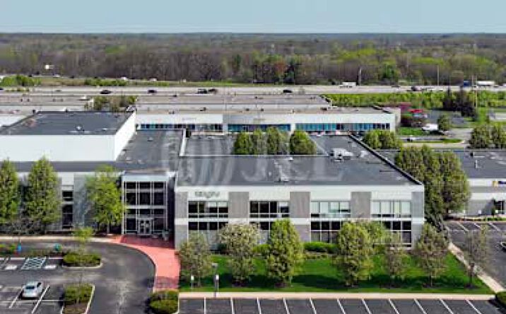 Pictures of Office property located at 6100 W 96th St, Indianapolis, IN 46278 for sales - image #1