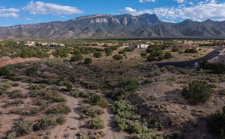 Pictures of Land property located at Lot 32 APACHE MESA Road, Placitas, NM 87043 for sales - image #1