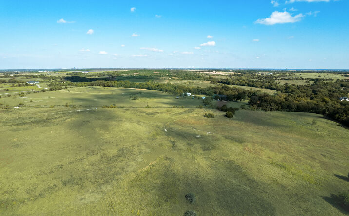 Pictures of Land property located at 510 North D Ranch Road, Waxahachie, TX 75167 for sales - image #1