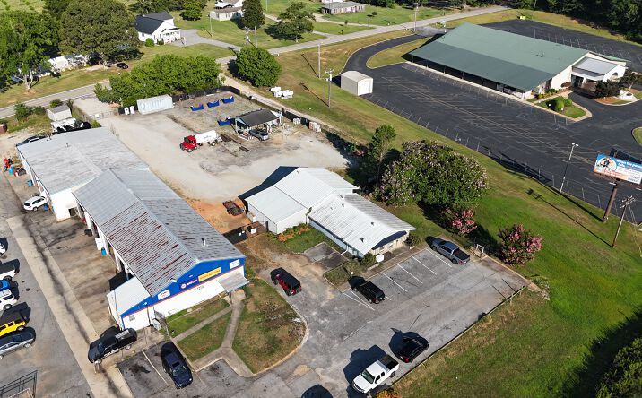 Pictures of Industrial property located at 4409 Highway 153, Easley, SC 29642 for sales - image #1