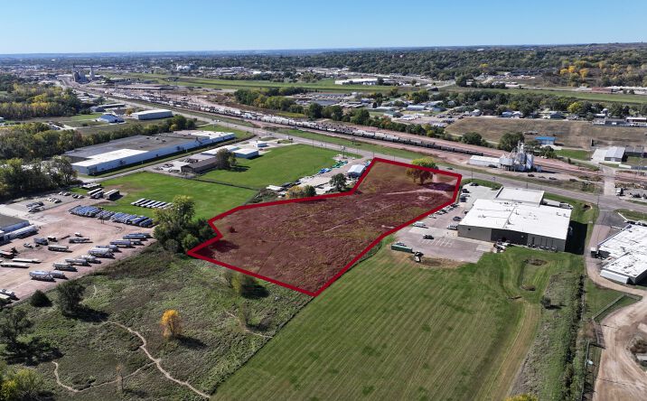 Pictures of Land property located at 2900 N US Hwy 75, Sioux City, IA 51105 for sales - image #1