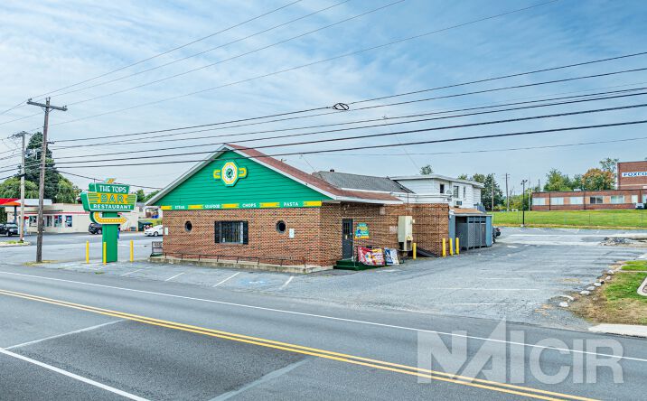 Pictures of Retail property located at 3791 Derry St, Harrisburg, PA 17111 for sales - image #1