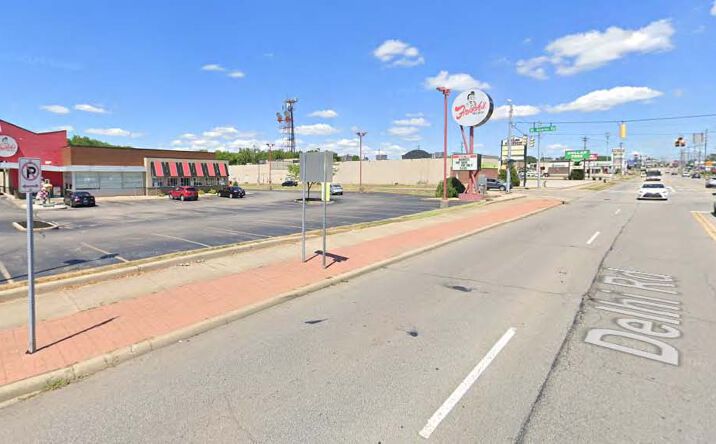 Pictures of Retail property located at 5202 Delhi Ave, Cincinnati, OH 45238 for sales - image #1