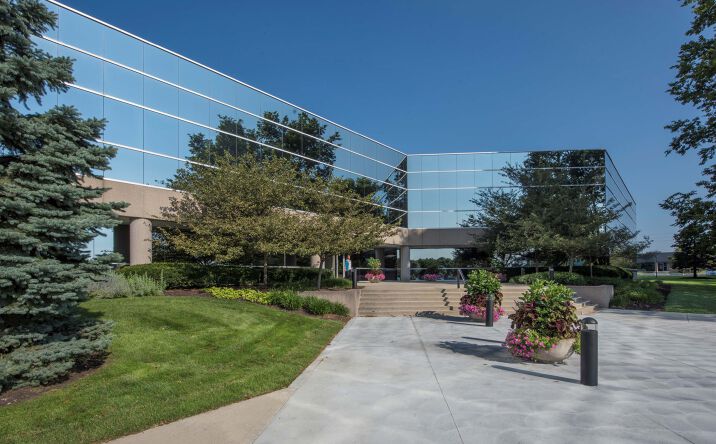 Pictures of Retail property located at 9449 Priority Way West Drive, Fishers, IN 46037 for sales - image #1