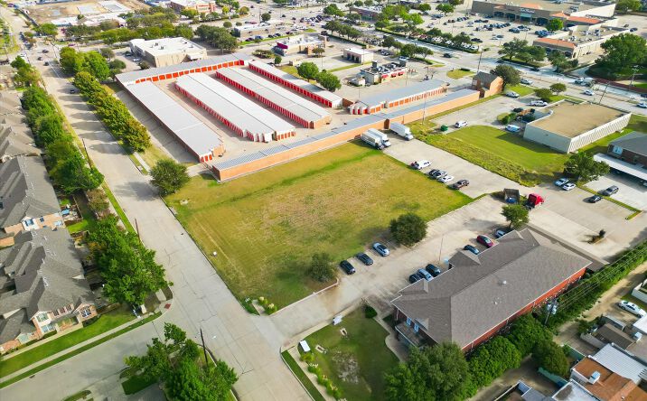 Pictures of Land property located at 4108 Medical Parkway, Carrollton, TX 75007 for sales - image #1