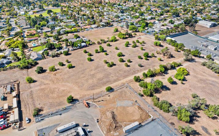 Pictures of Land property located at 1309 E Mission Rd, Fallbrook, CA 92026 for sales - image #1