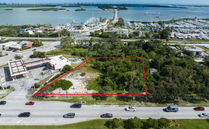 Pictures of Land property located at 1988 N Us Hwy 1, Fort Pierce, FL 34946 for sales - image #1