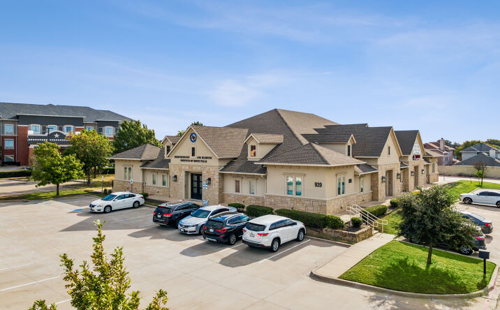 Pictures of Office property located at 920 E Hwy 67, Duncanville, TX 75137 for sales - image #1