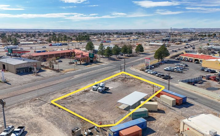 Pictures of Land property located at 2205 S Valley Drive, Las Cruces, NM 88001 for sales - image #1