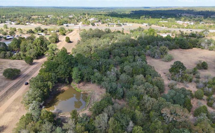 Pictures of Land property located at TBD 71 Highway, Bastrop, TX 78057 for sales - image #1