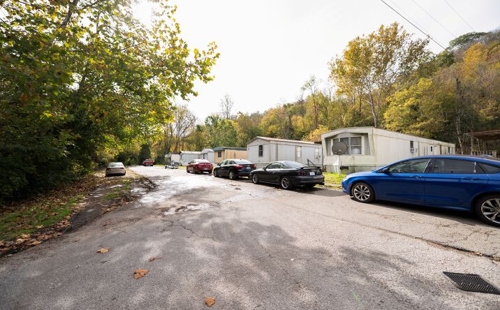 Pictures of Mobile Home Park property located at 730 Lexington Avenue, Maysv, Maysville, KY 41056 for sales - image #1