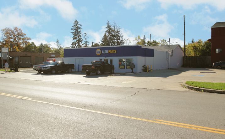 Pictures of Retail property located at 130 E Herrick Ave, Wellington, OH 44090 for sales - image #1