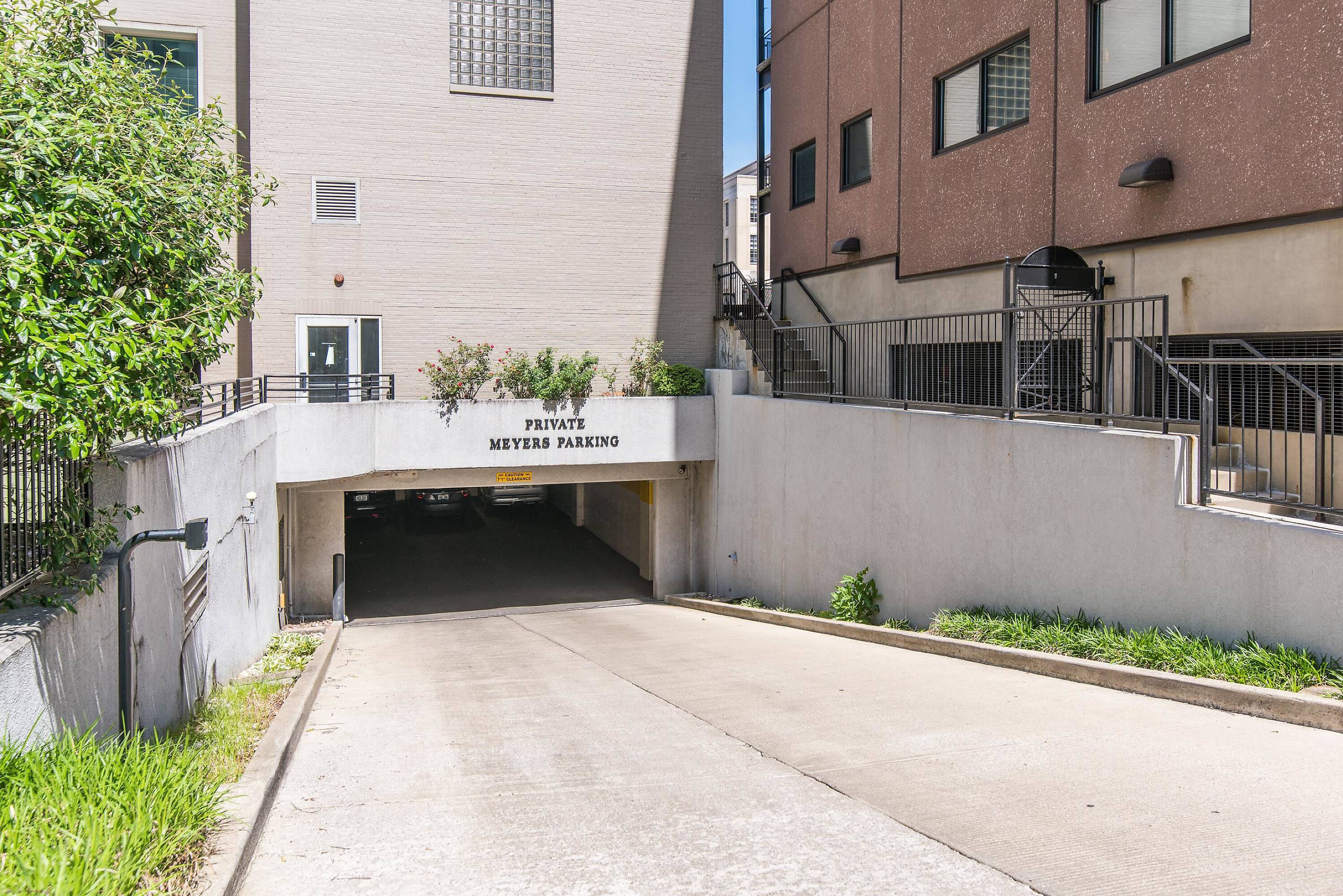 175 E MAIN ST Lexington KY 40507