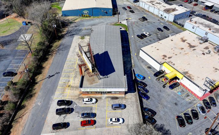 Pictures of Retail property located at 2774 E Ponce de Leon Ave, Decatur, GA 30030 for sales - image #1
