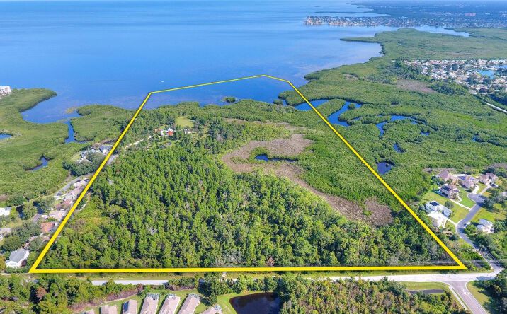 Pictures of Land property located at 3130 Shipwatch Dr, Holiday, FL 34691 for sales - image #1