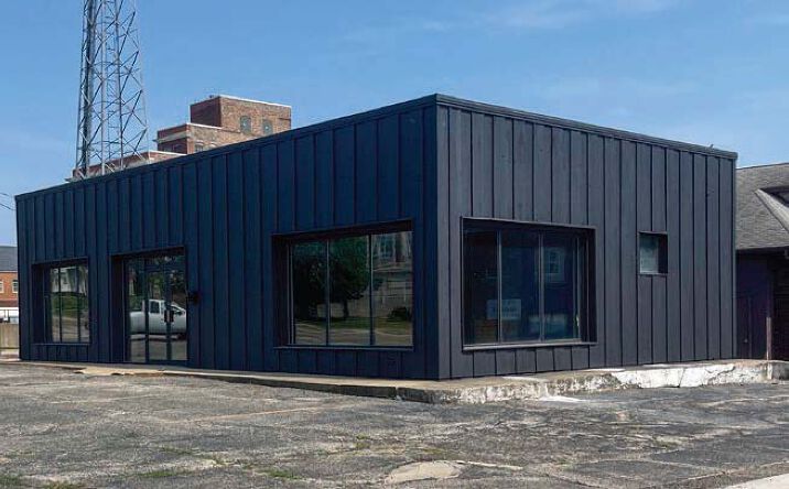 Pictures of Retail property located at 608 3rd St, La Salle, IL 61301 for sales - image #1
